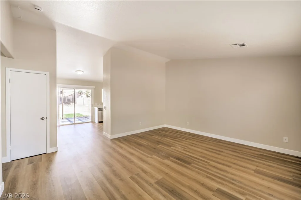 2119 Logsdon, North Las Vegas, NV 89032