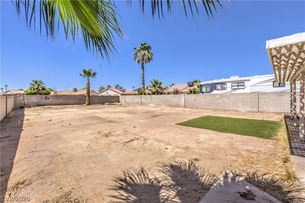 2119 Logsdon, North Las Vegas, NV 89032