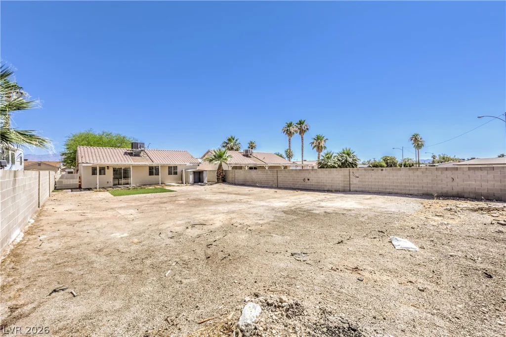 2119 Logsdon, North Las Vegas, NV 89032
