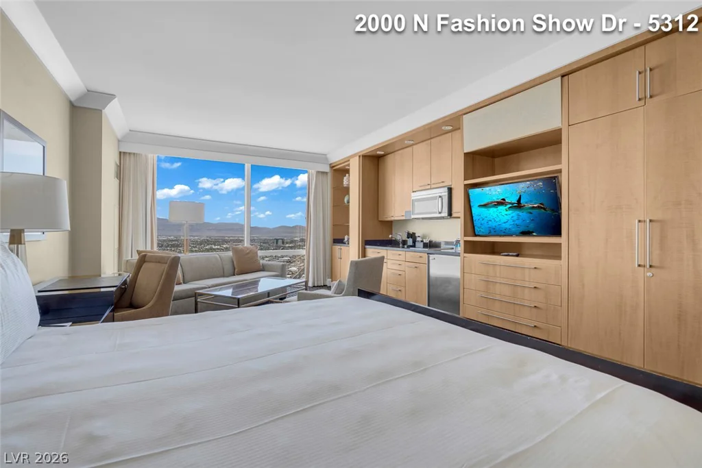 2000 Fashion Show, Las Vegas, NV 89109