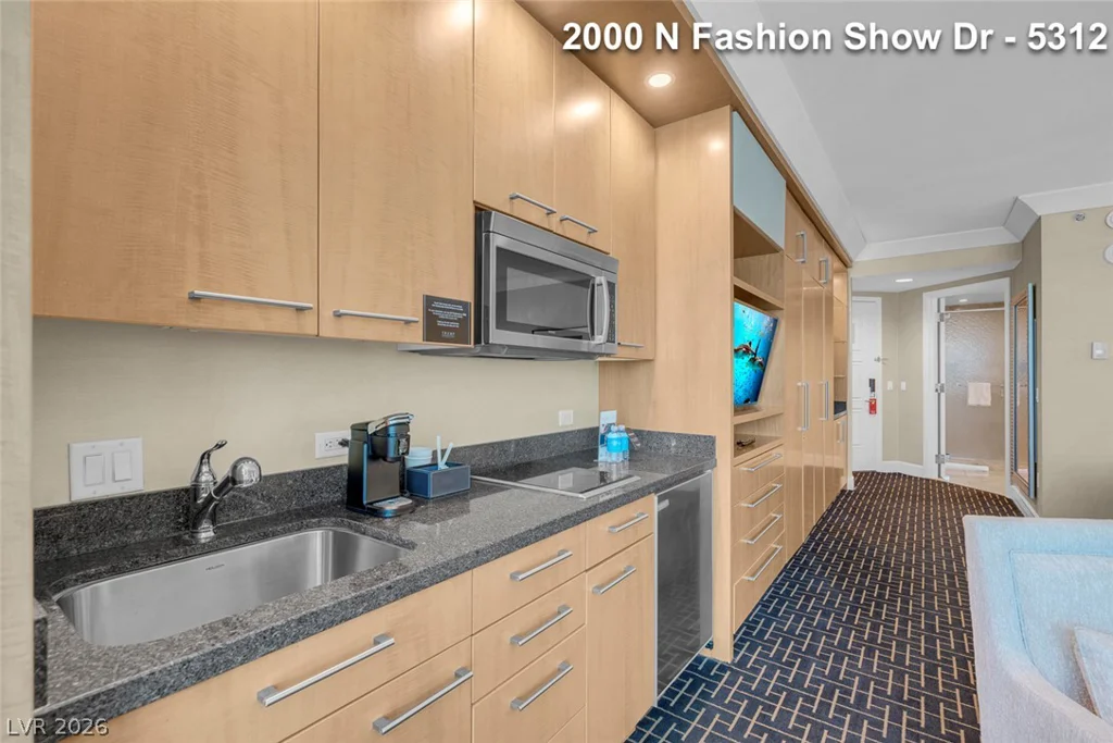 2000 Fashion Show, Las Vegas, NV 89109