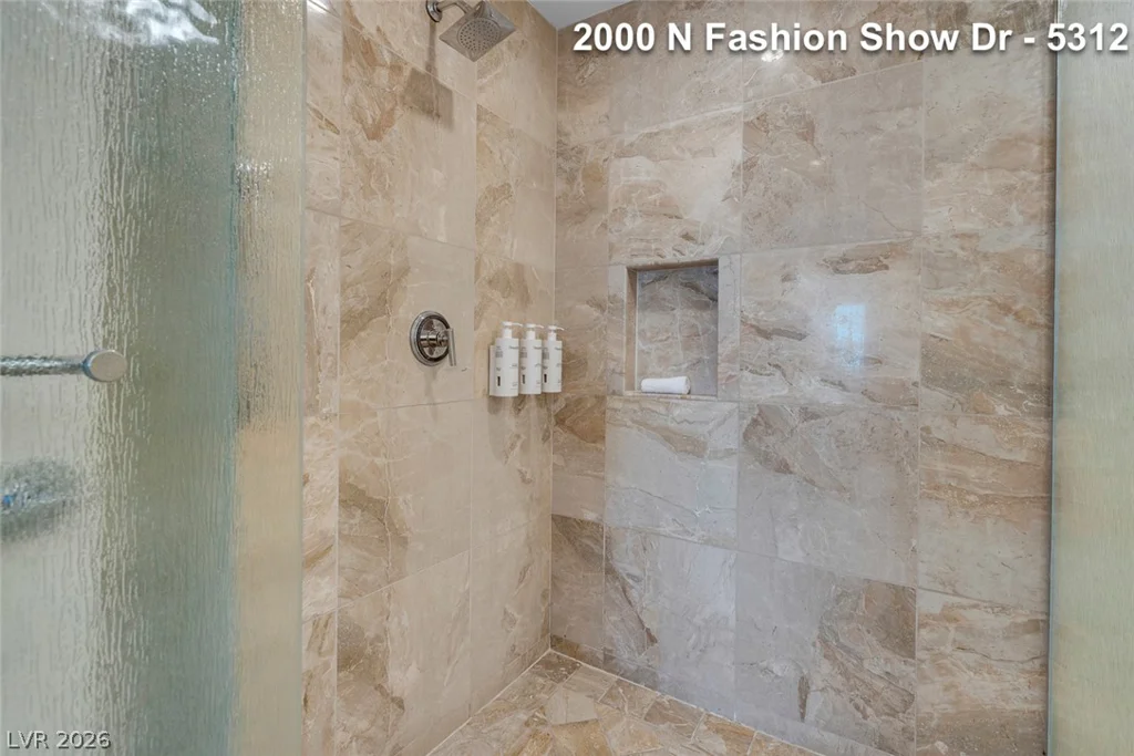 2000 Fashion Show, Las Vegas, NV 89109