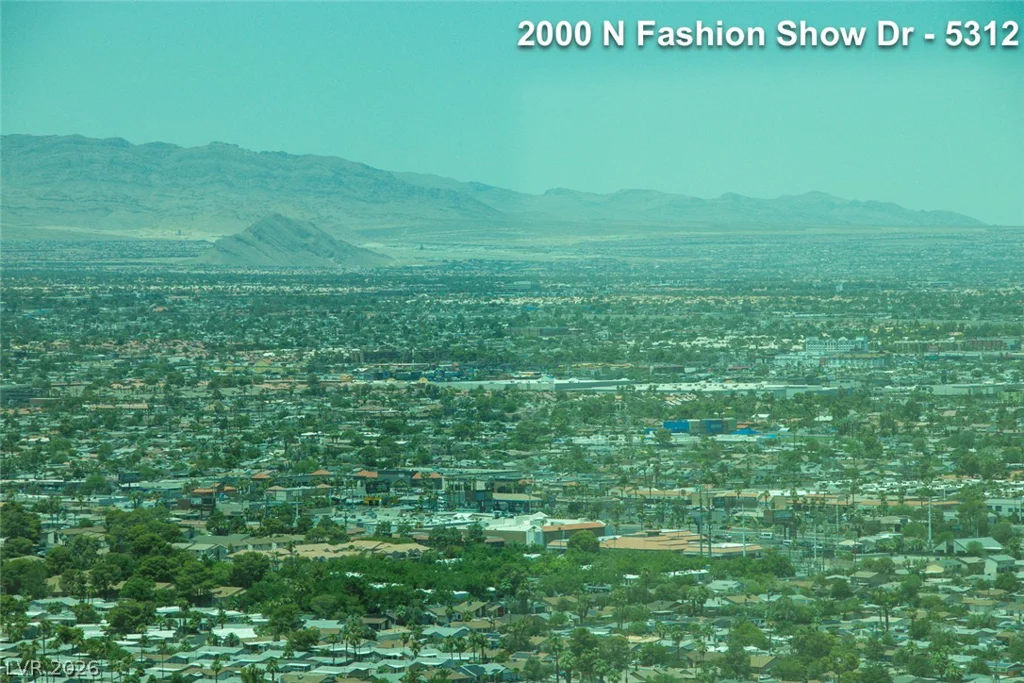 2000 Fashion Show, Las Vegas, NV 89109