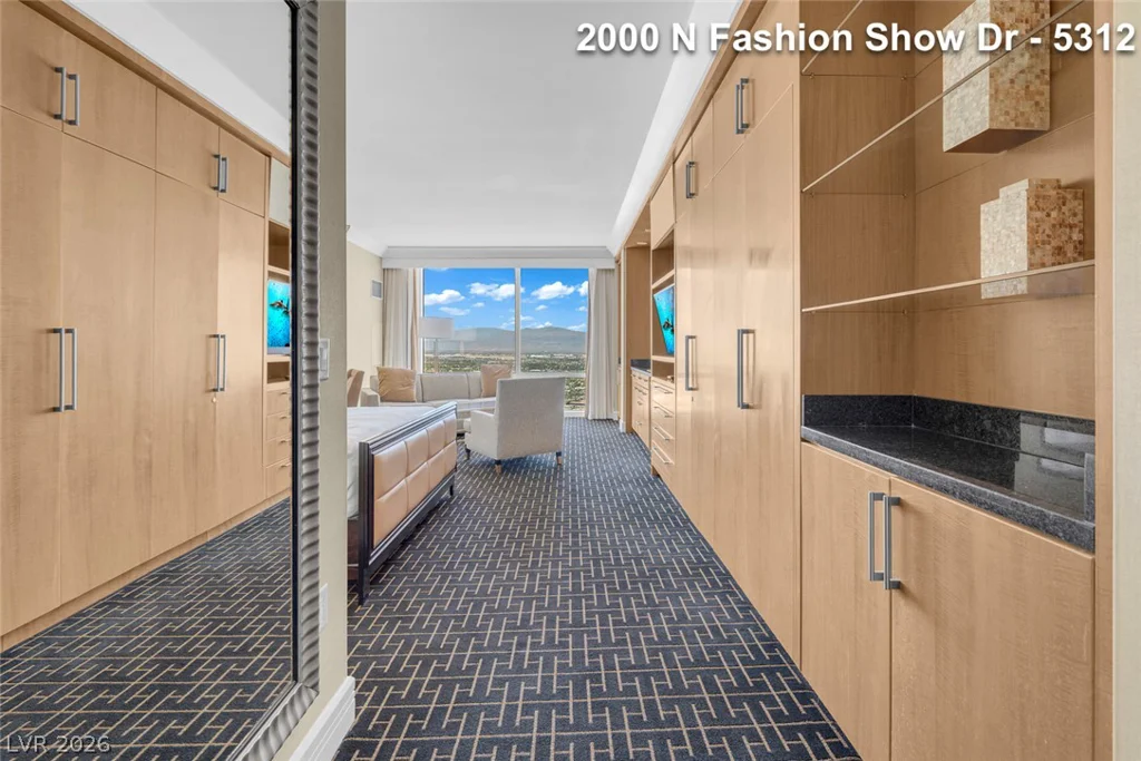 2000 Fashion Show, Las Vegas, NV 89109