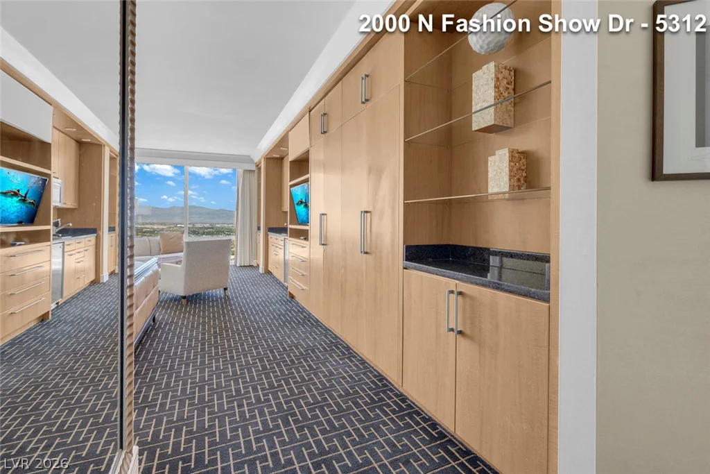 2000 Fashion Show, Las Vegas, NV 89109