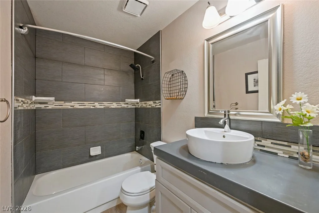4036 Fairport, North Las Vegas, NV 89032