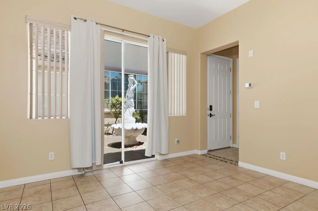 10524 Torre De Nolte, Las Vegas, NV 89141
