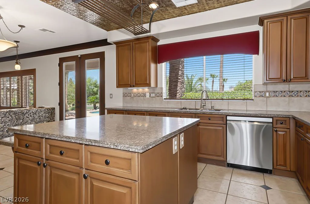 10524 Torre De Nolte, Las Vegas, NV 89141