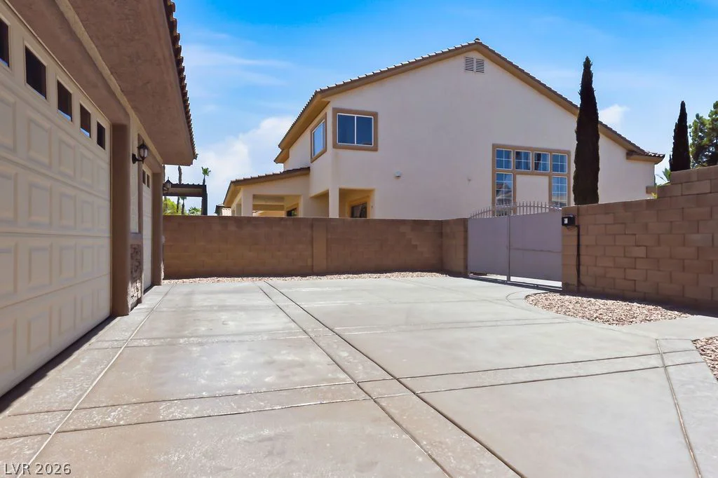 10524 Torre De Nolte, Las Vegas, NV 89141