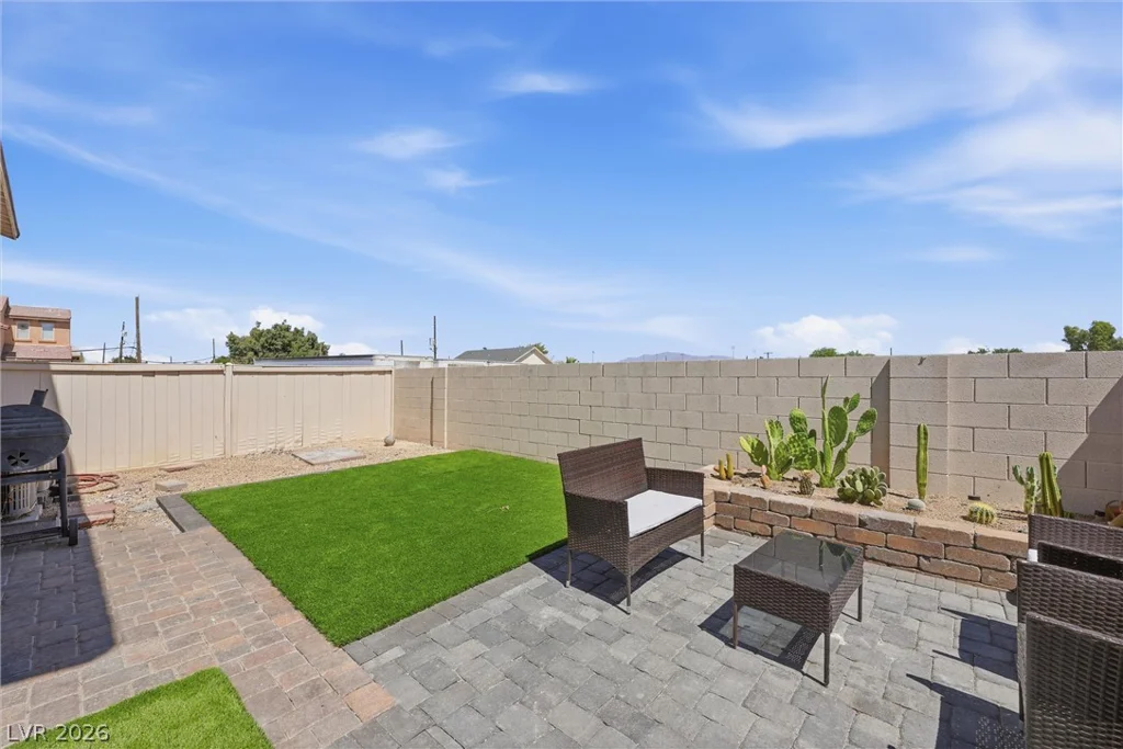 5772 Camino Ramon, Las Vegas, NV 89156