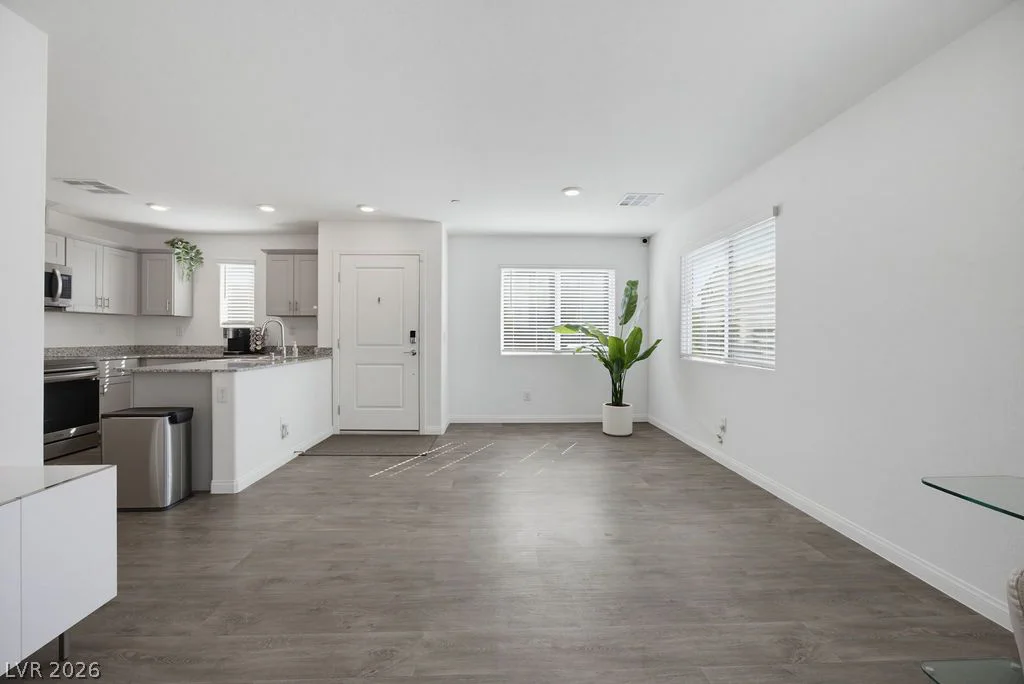 2713 Lucky Lavender, Las Vegas, NV 89183