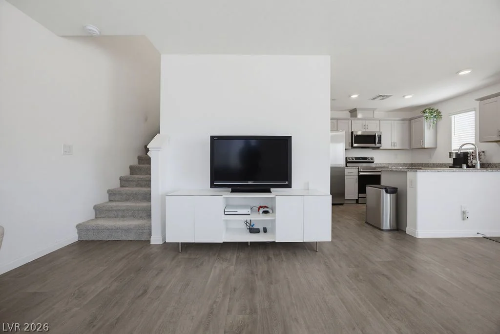 2713 Lucky Lavender, Las Vegas, NV 89183