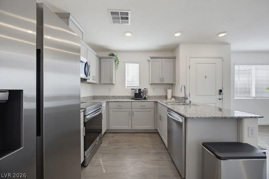 2713 Lucky Lavender, Las Vegas, NV 89183