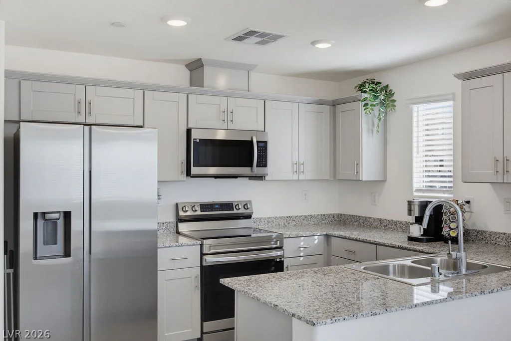 2713 Lucky Lavender, Las Vegas, NV 89183