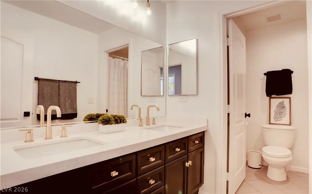 9395 Arrowhead Bluff, Las Vegas, NV 89149