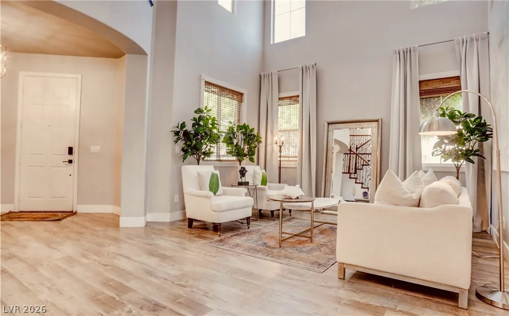9395 Arrowhead Bluff, Las Vegas, NV 89149
