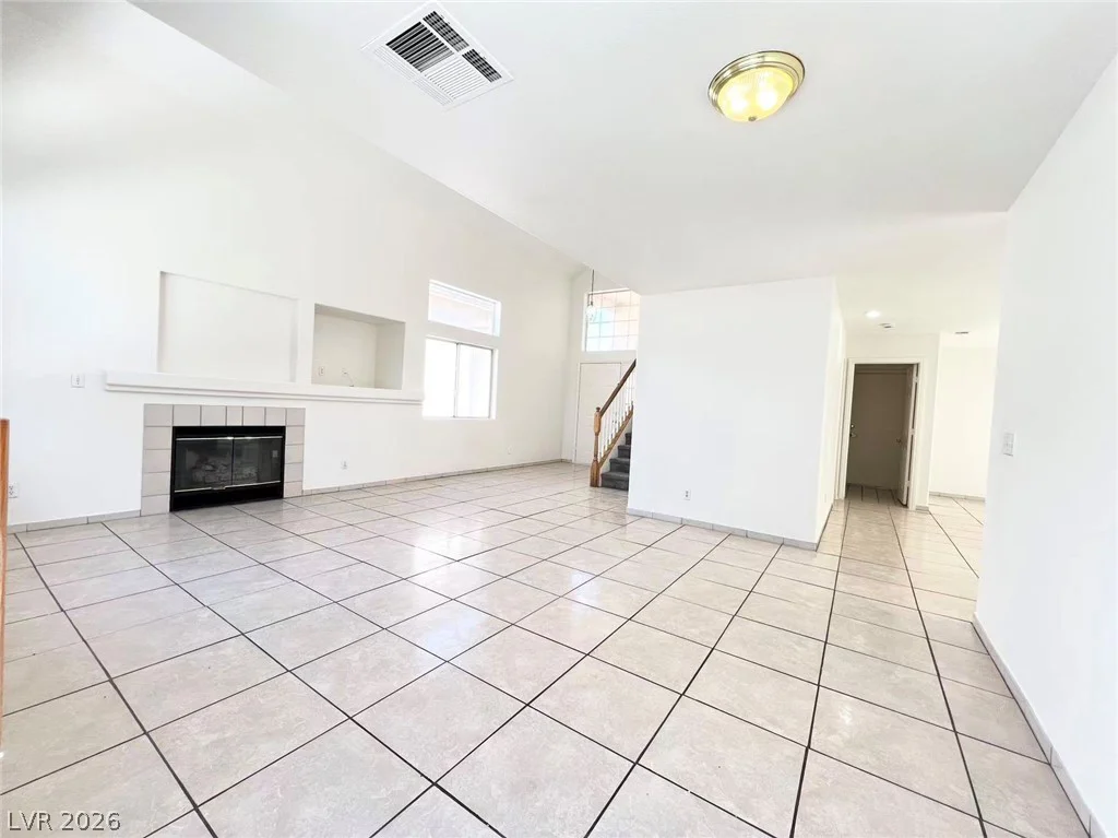 8284 Rochelle, Las Vegas, NV 89147