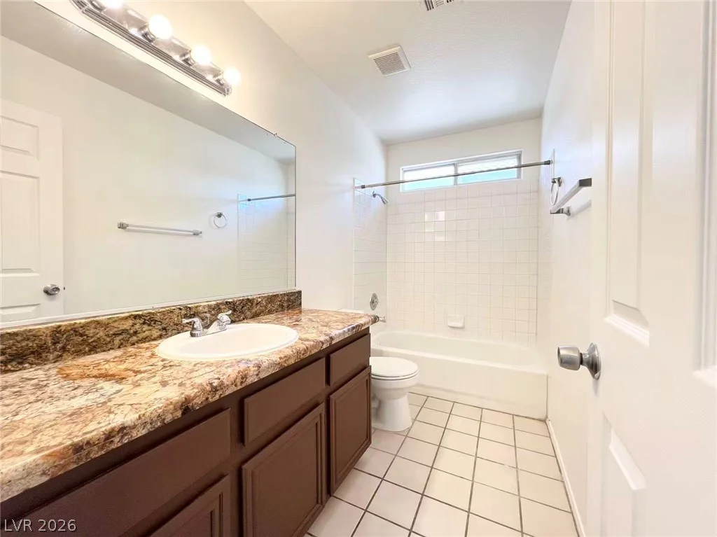 8284 Rochelle, Las Vegas, NV 89147