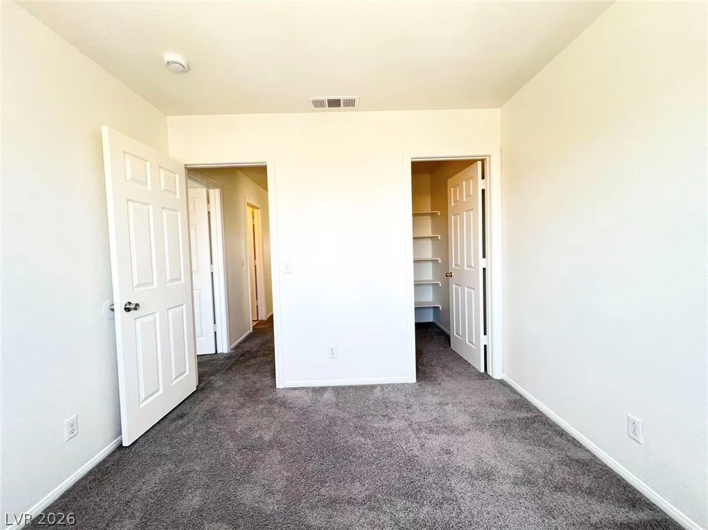 8284 Rochelle, Las Vegas, NV 89147