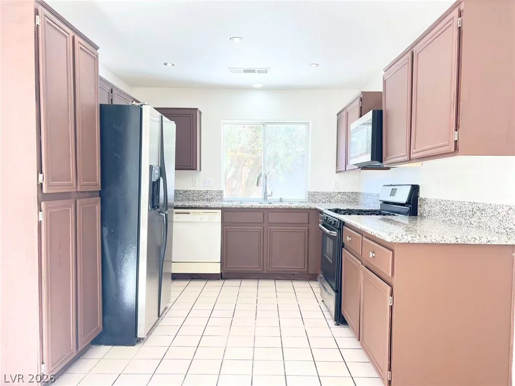 8284 Rochelle, Las Vegas, NV 89147