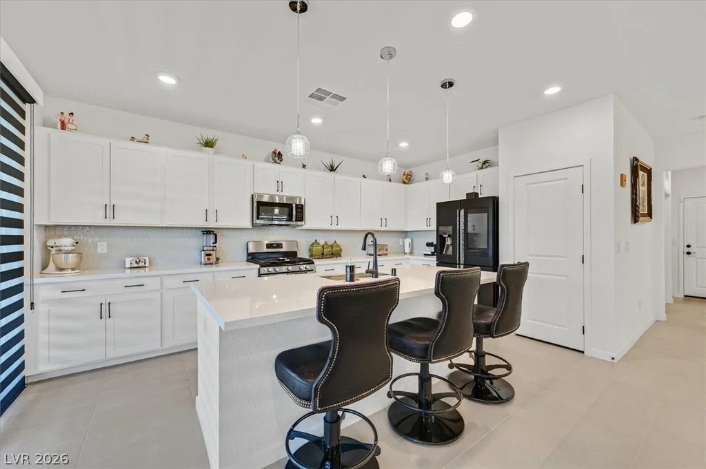 2933 Little Current, North Las Vegas, NV 89086