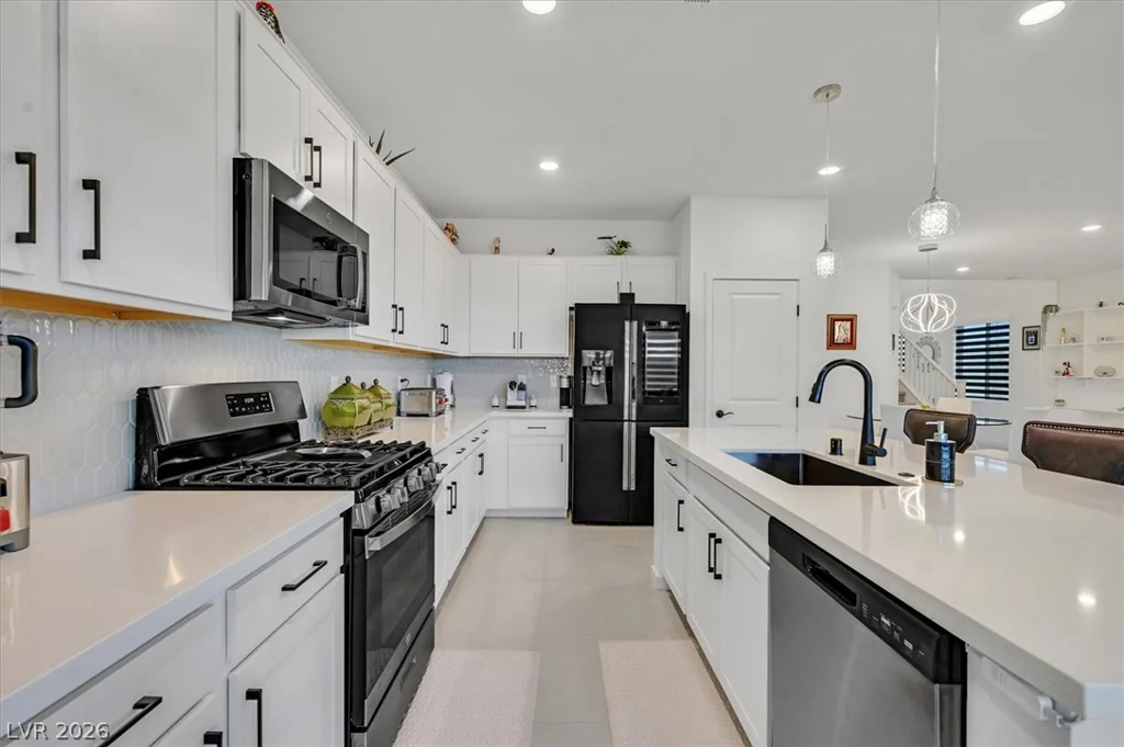 2933 Little Current, North Las Vegas, NV 89086