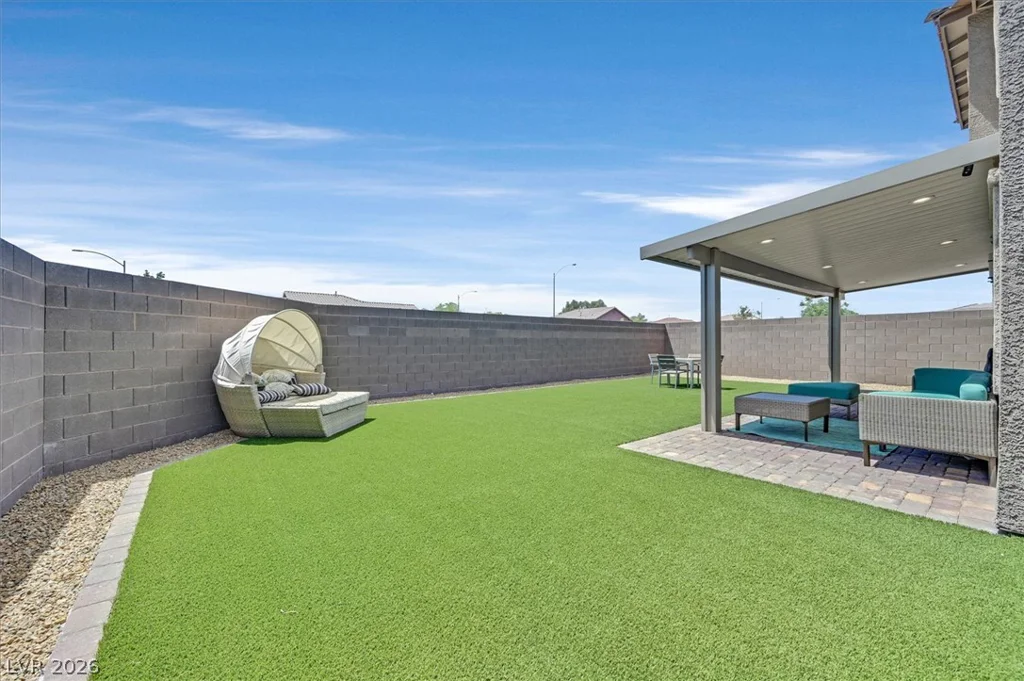 2933 Little Current, North Las Vegas, NV 89086