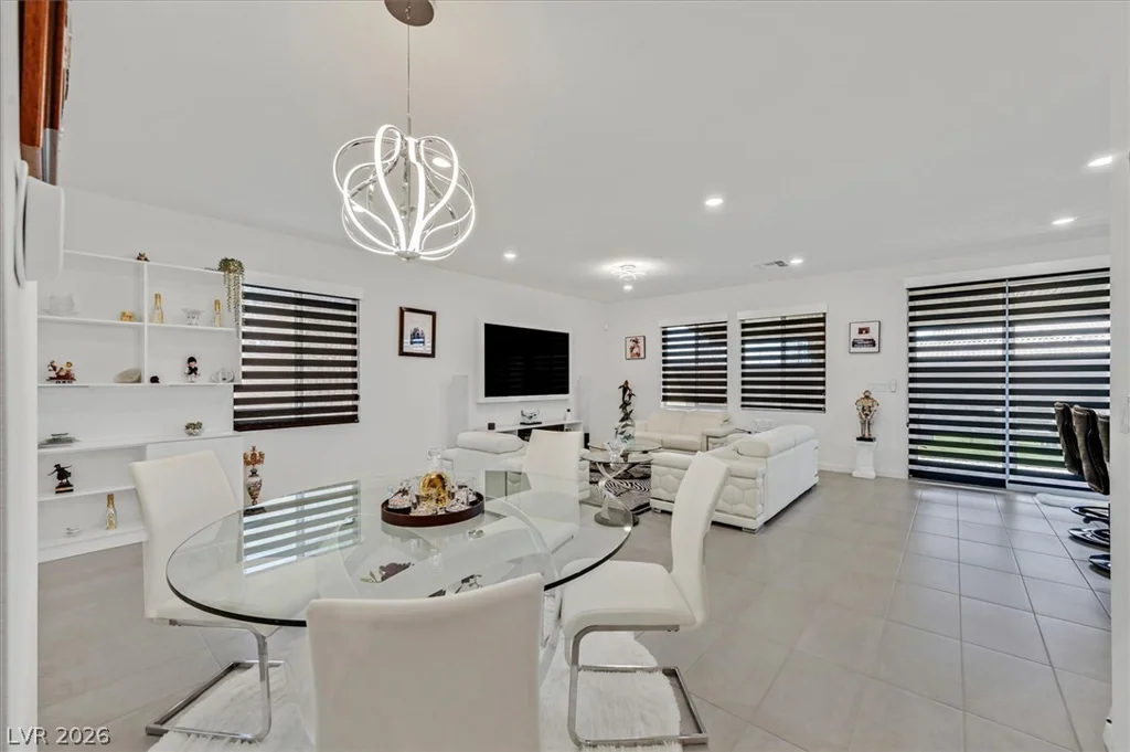 2933 Little Current, North Las Vegas, NV 89086