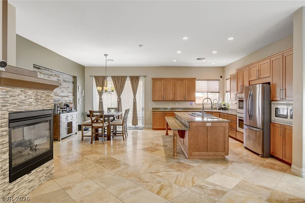 542 Via Ripagrande, Henderson, NV 89011