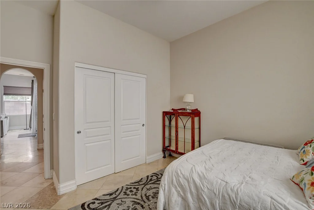 542 Via Ripagrande, Henderson, NV 89011