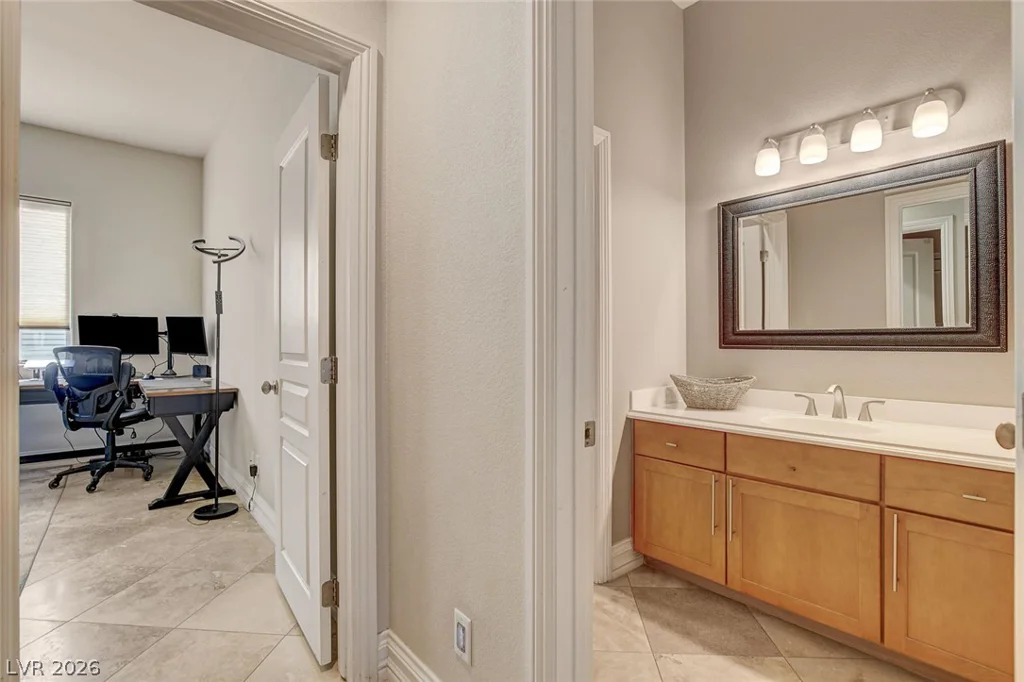 542 Via Ripagrande, Henderson, NV 89011