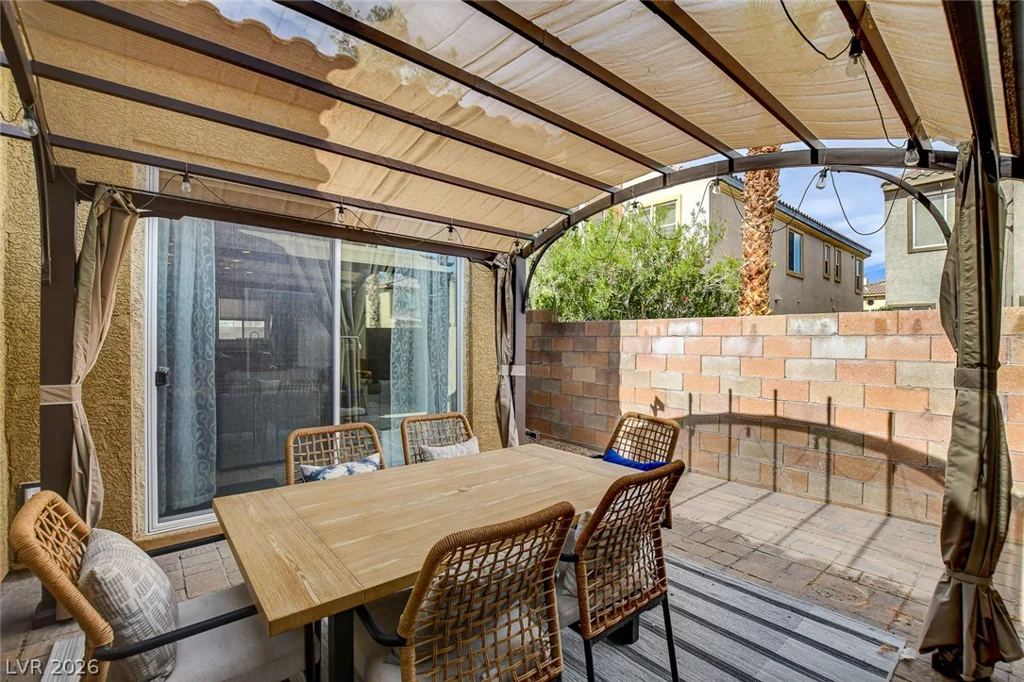 542 Via Ripagrande, Henderson, NV 89011
