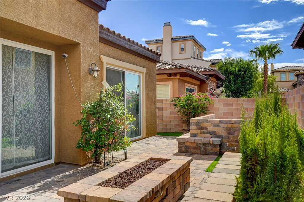 542 Via Ripagrande, Henderson, NV 89011