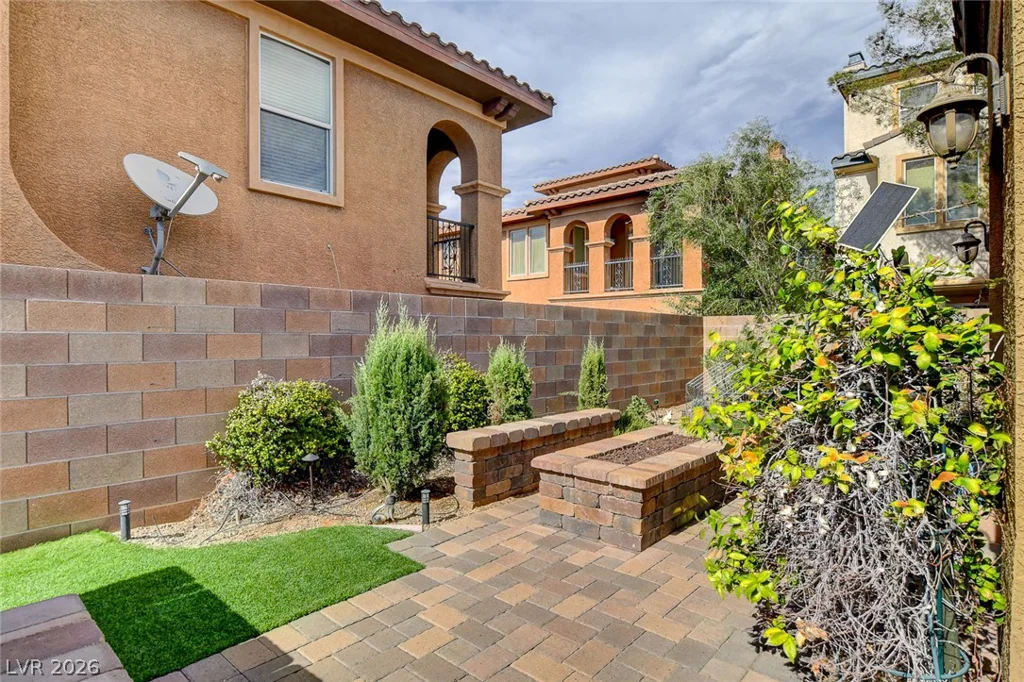 542 Via Ripagrande, Henderson, NV 89011