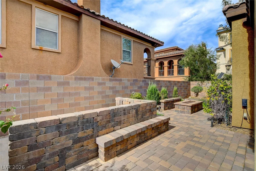 542 Via Ripagrande, Henderson, NV 89011