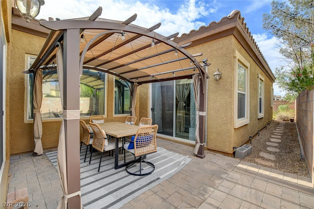 542 Via Ripagrande, Henderson, NV 89011