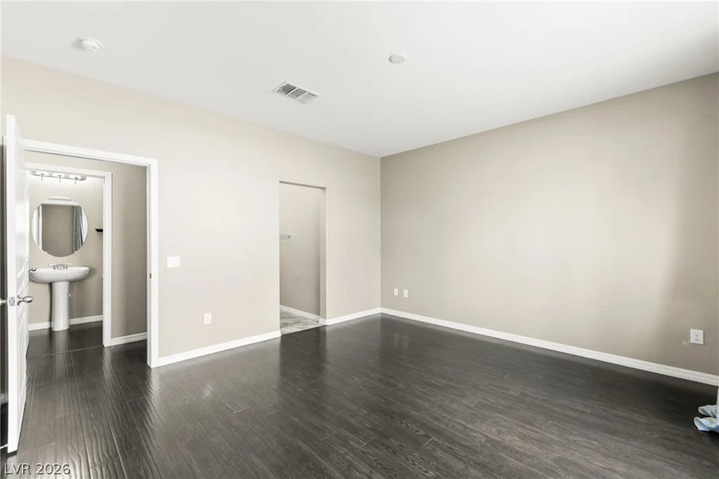 11048 Prairie Grove, Las Vegas, NV 89179