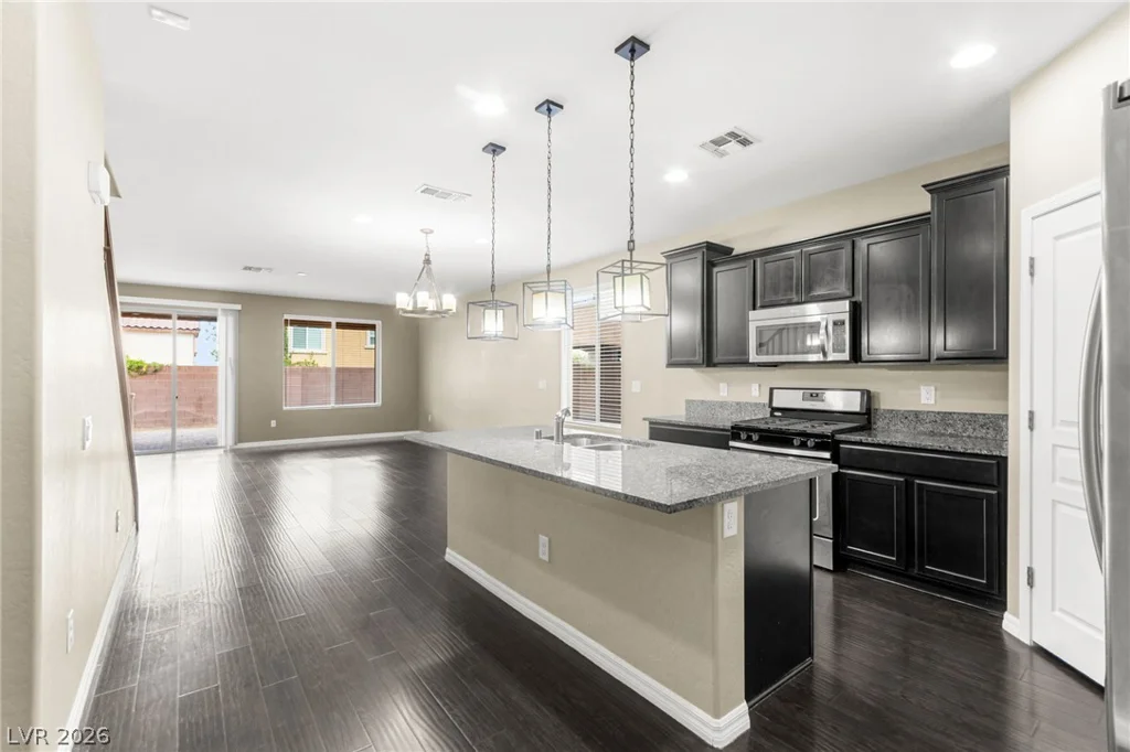 11048 Prairie Grove, Las Vegas, NV 89179