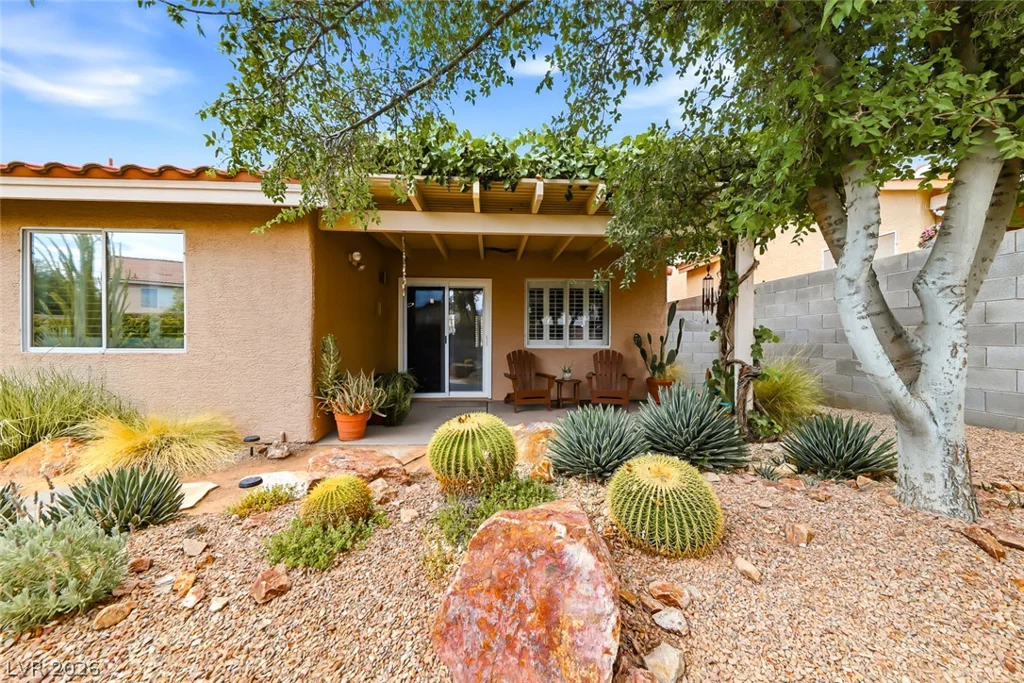 1137 Pincay, Henderson, NV 89015