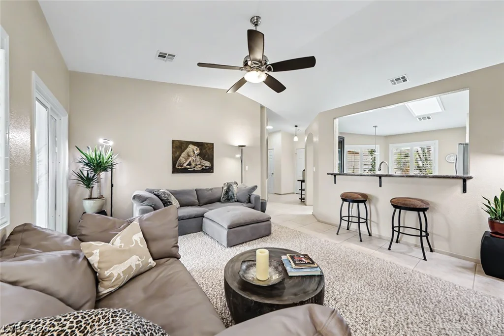 1137 Pincay, Henderson, NV 89015