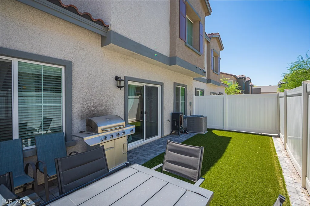7228 Decatur, Las Vegas, NV 89131