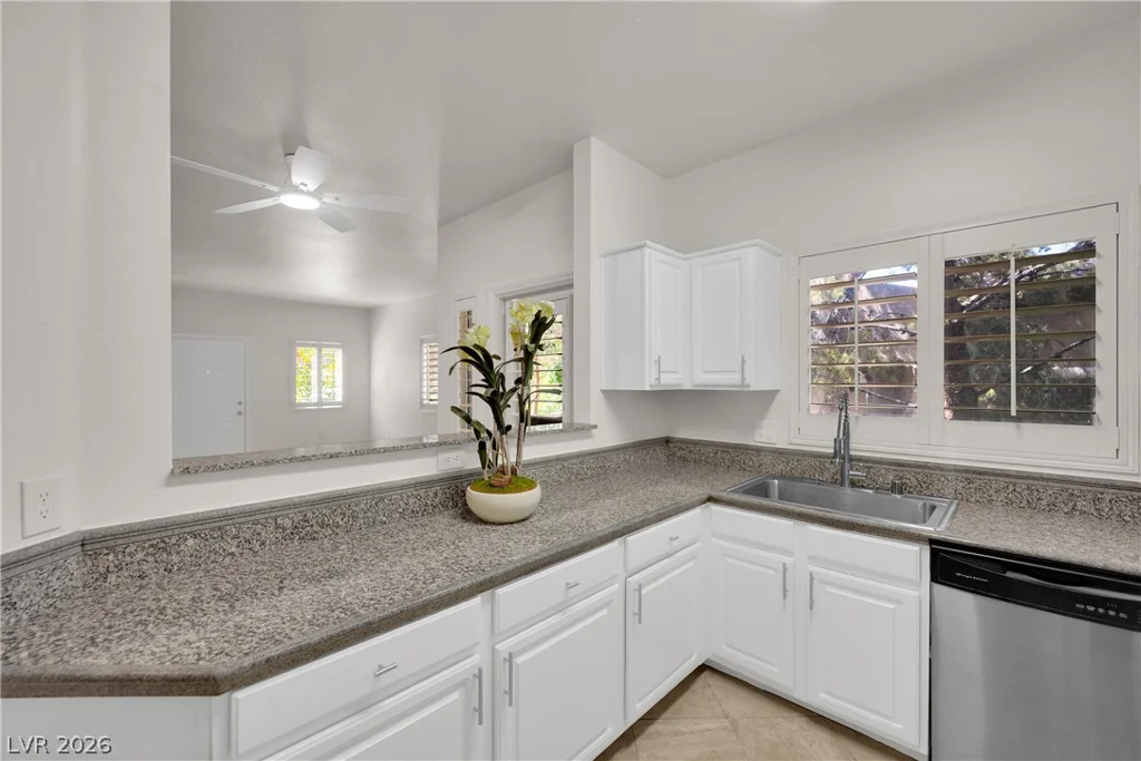 5250 Rainbow, Las Vegas, NV 89118