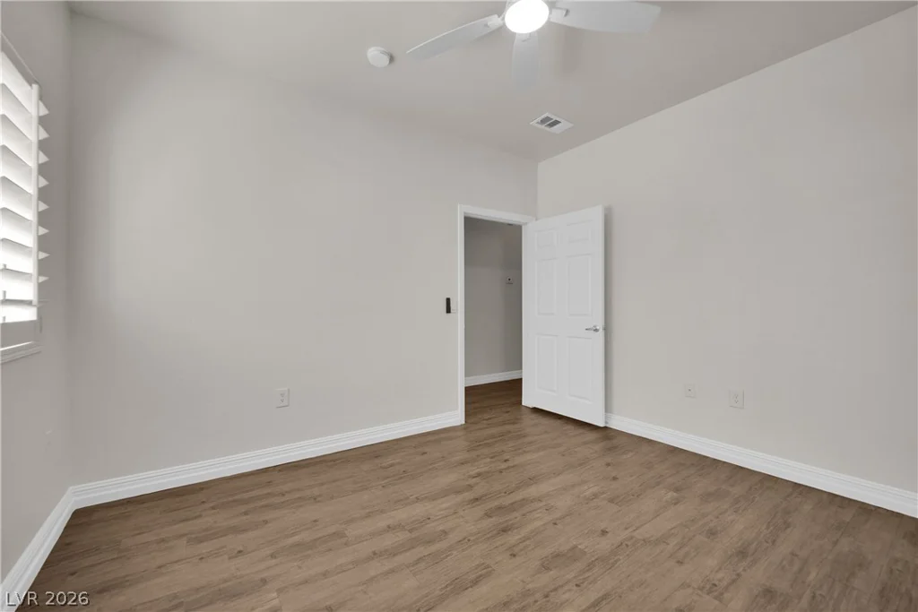 5250 Rainbow, Las Vegas, NV 89118