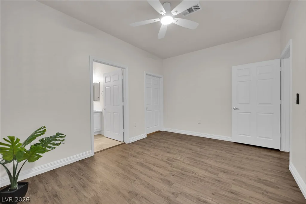 5250 Rainbow, Las Vegas, NV 89118