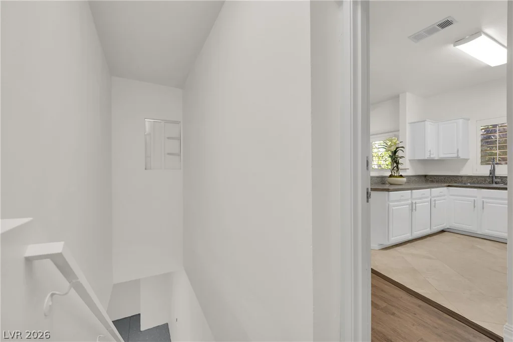 5250 Rainbow, Las Vegas, NV 89118