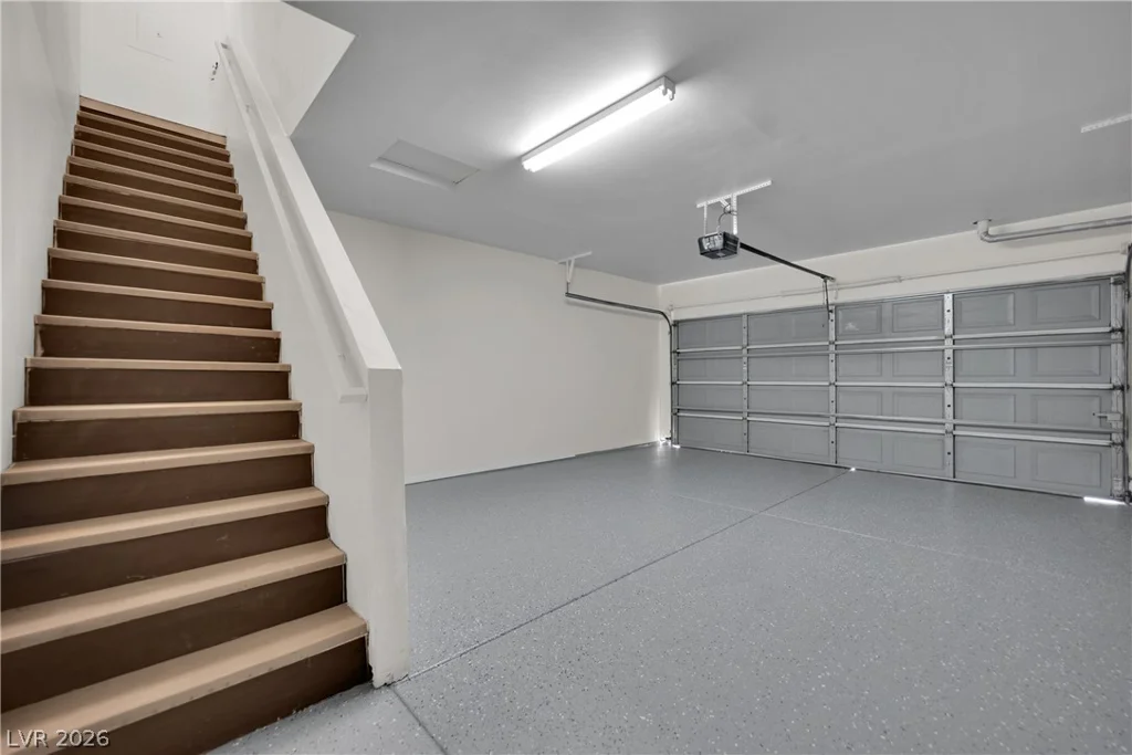 5250 Rainbow, Las Vegas, NV 89118