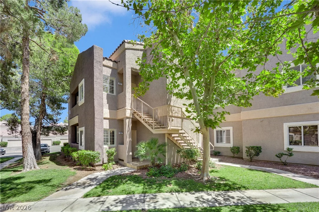 5250 Rainbow, Las Vegas, NV 89118