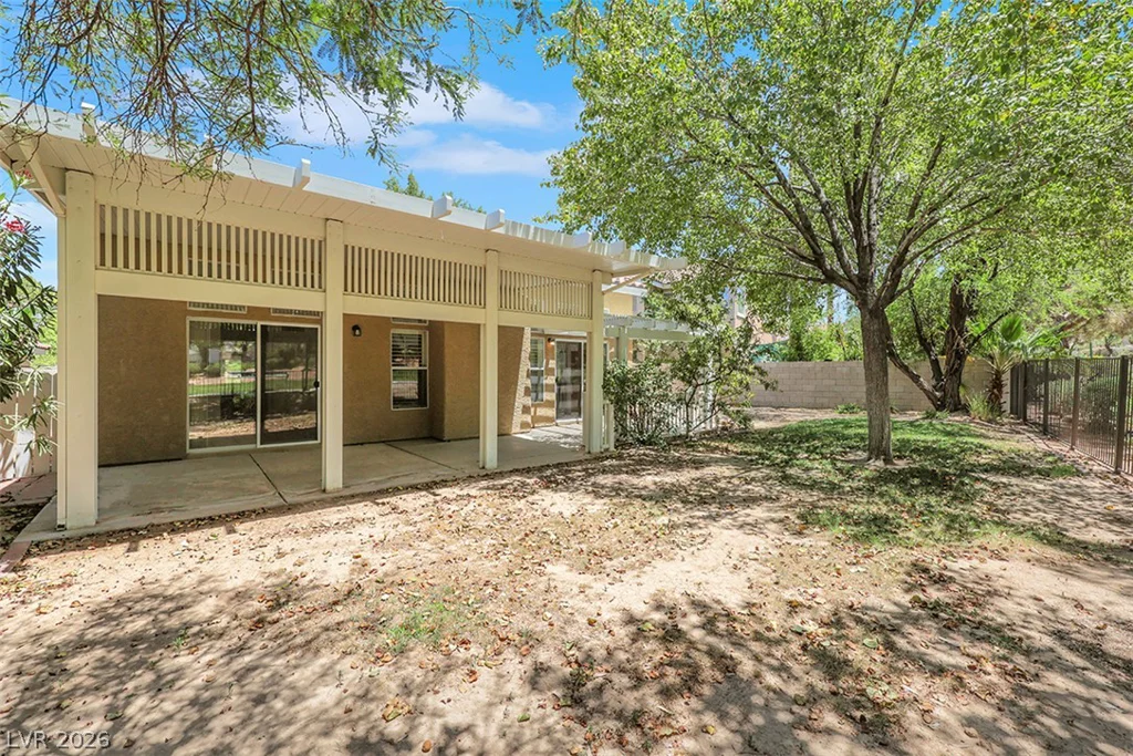 21 Tanglewood, Henderson, NV 89012