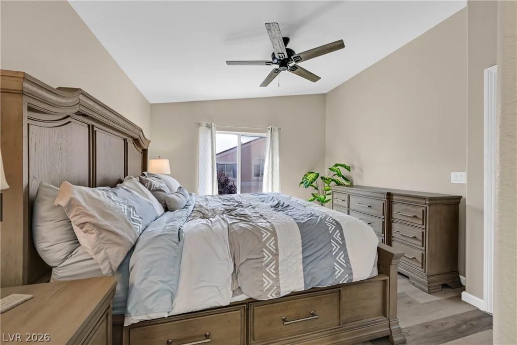 1090 Sheer Paradise, Henderson, NV 89002