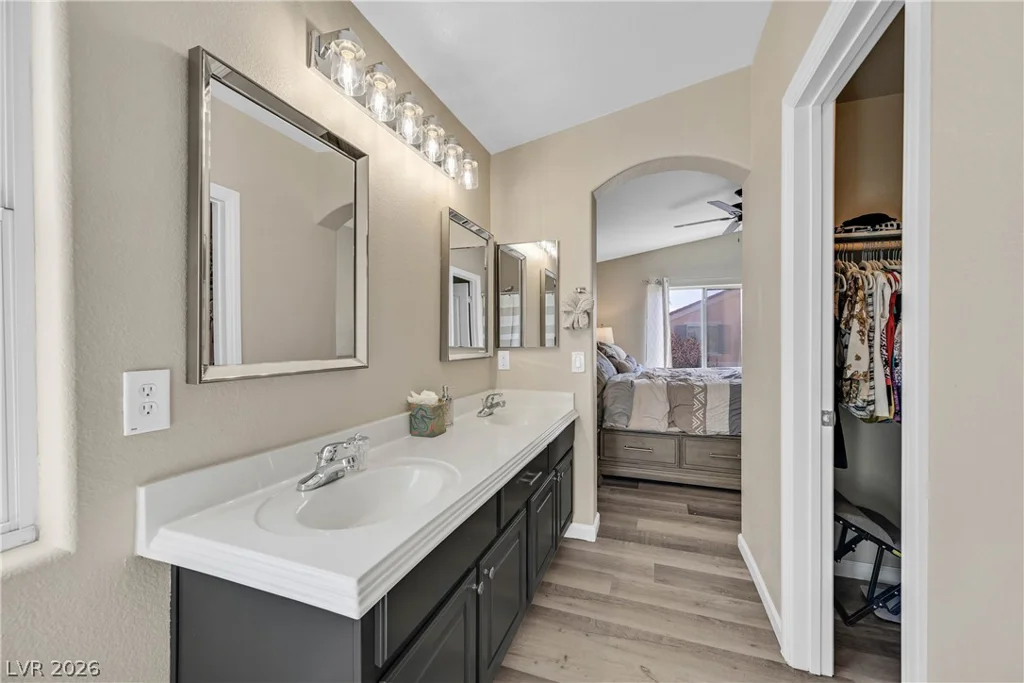 1090 Sheer Paradise, Henderson, NV 89002